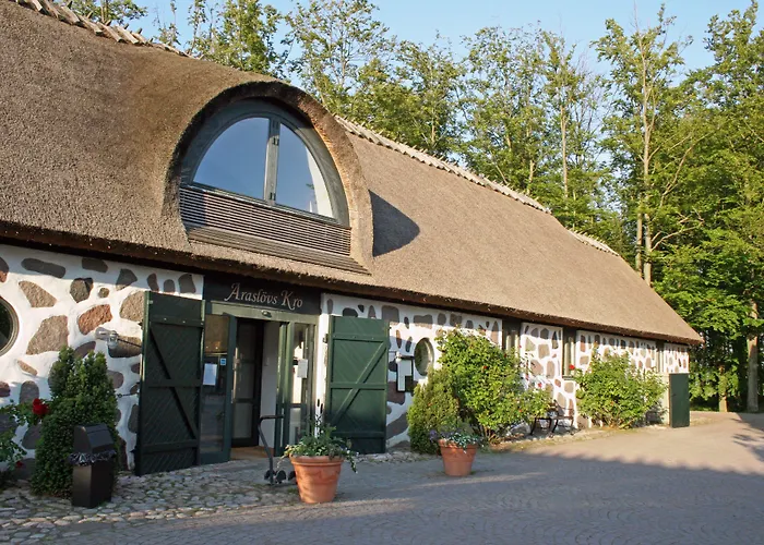 Arasloev Golf & Resort