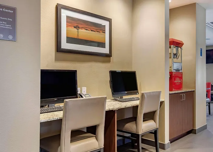 Comfort Inn & Suites Edgewood