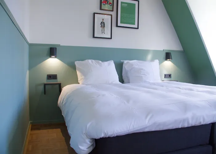 Little Duke Hotel
