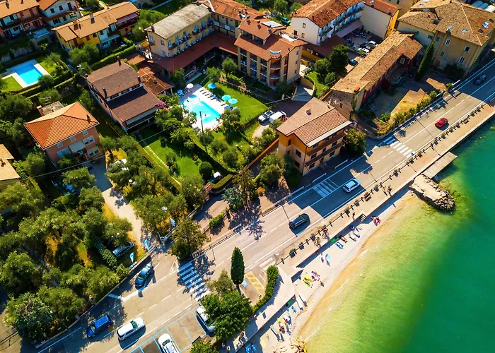 Hotel Villa Isabella Brenzone sul Garda