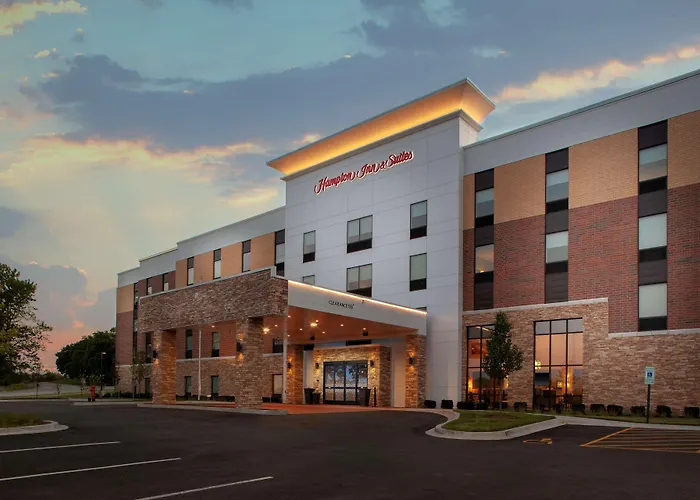Hampton Inn & Suites Chicago-Burr Ridge