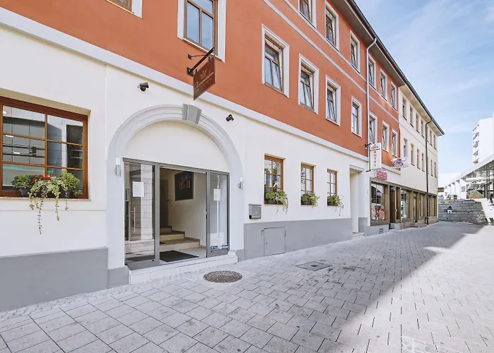 Boutique- Kronenstuben - Unschlagbare Zentrumsnaehe Direkt Am Marstall & Marktplatz - Schloss In 3 Min - Fruehstueck - Langzeitmiete