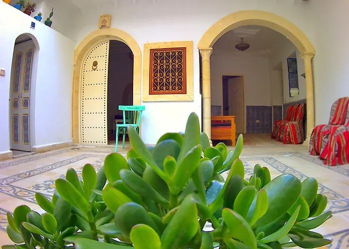 Dar Baaziz