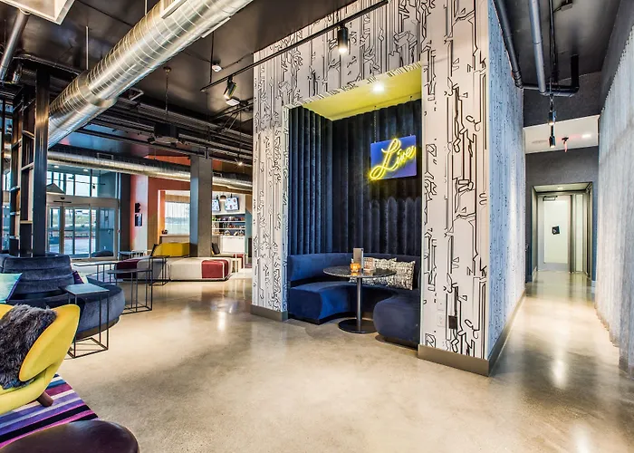 Aloft By Marriott Dallas Arlington Entertainment District