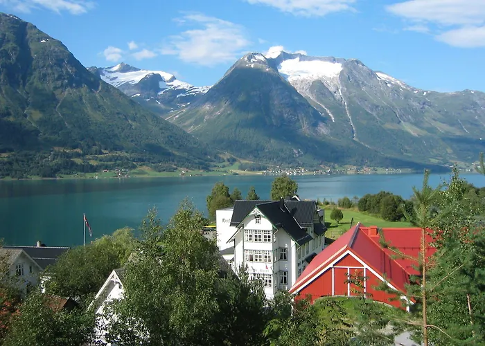 Hjelle Hotel