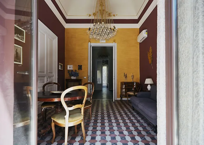 Corte dei medici - Palace
