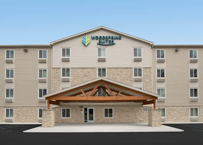 Woodspring Suites - Chicago