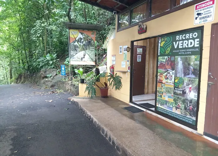 Recreo Verde Hot Springs & Spa