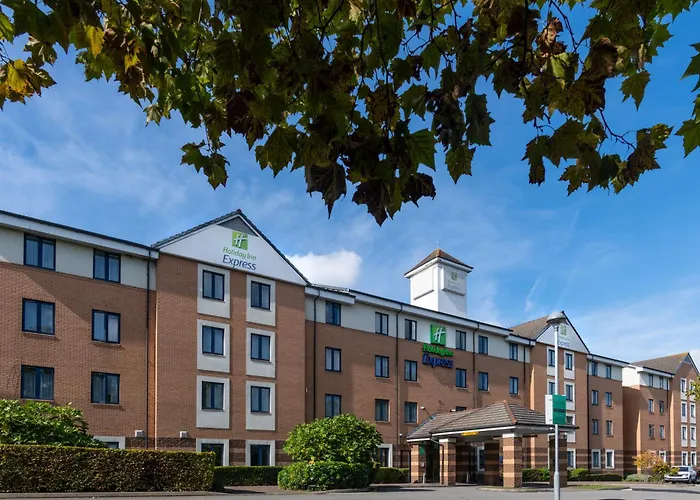 Holiday Inn Express London - By Ihg