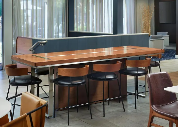 Courtyard By Marriott Perimeter Center
