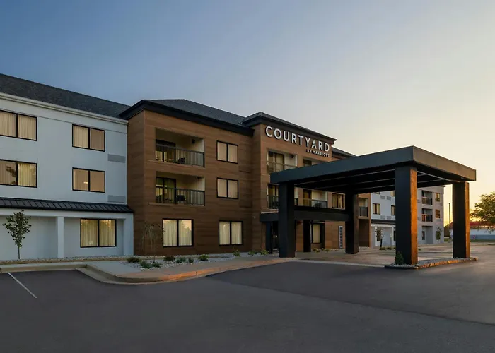 Courtyard By Marriott Kokomo
