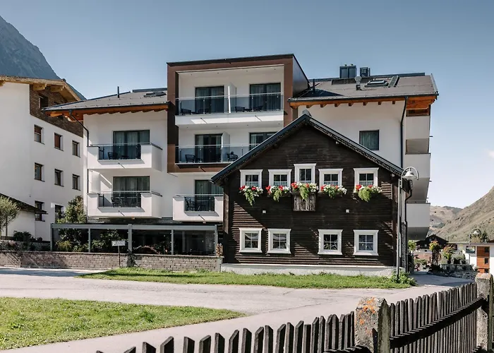 Alpinhotel Monte Superior - Silvretta Card Premium Betrieb Galtür
