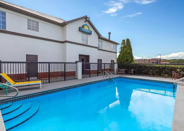 Days Inn By Wyndham Lincoln