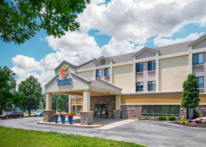 Comfort Inn & Suites Kansas City - Northeast