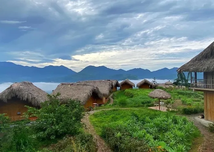 Hoang Su Phi Lodge