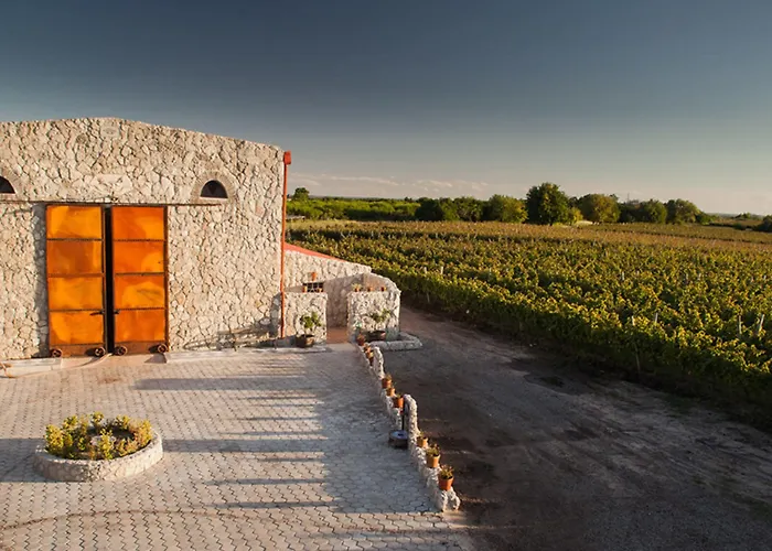 Narbona Wine Lodge