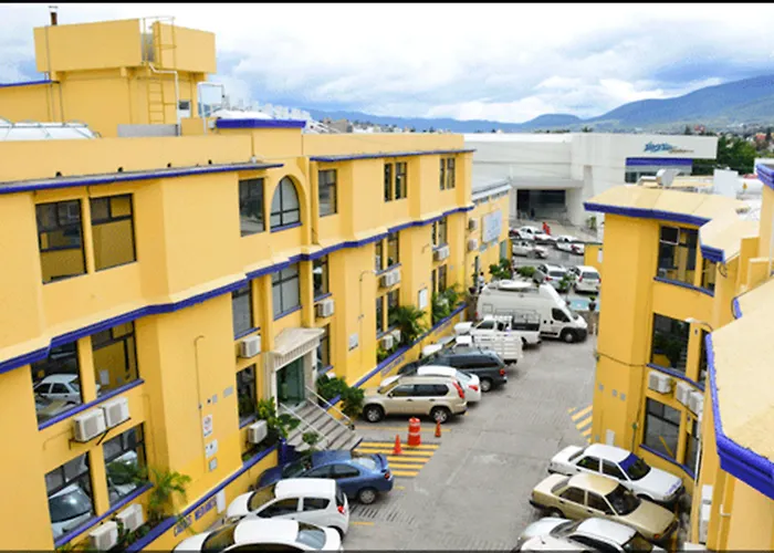 Hotel Paradise Inn