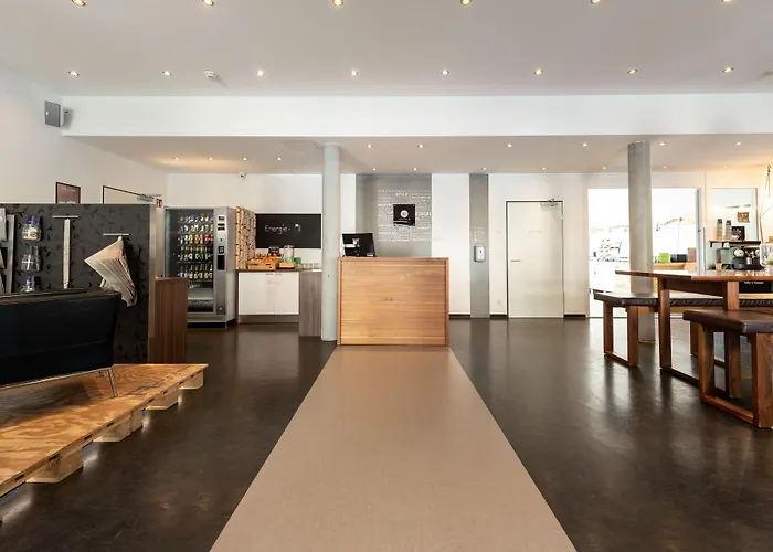 a2 HOTELS Plochingen