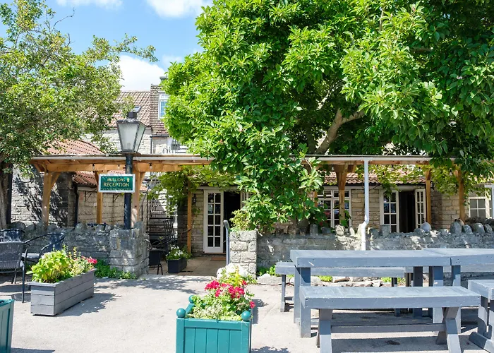 Mullions 51 B&B Street