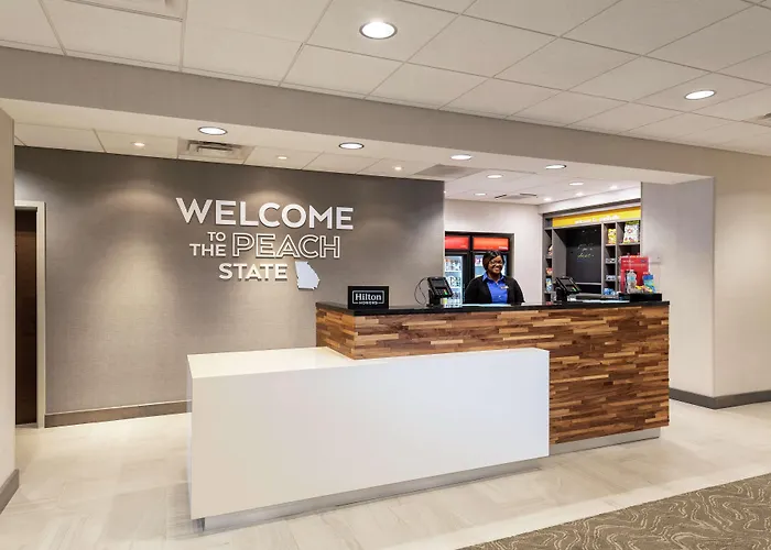 Hampton Inn & Suites Atlanta Ne