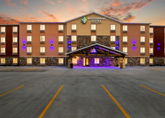 Woodspring Suites Quad Cities
