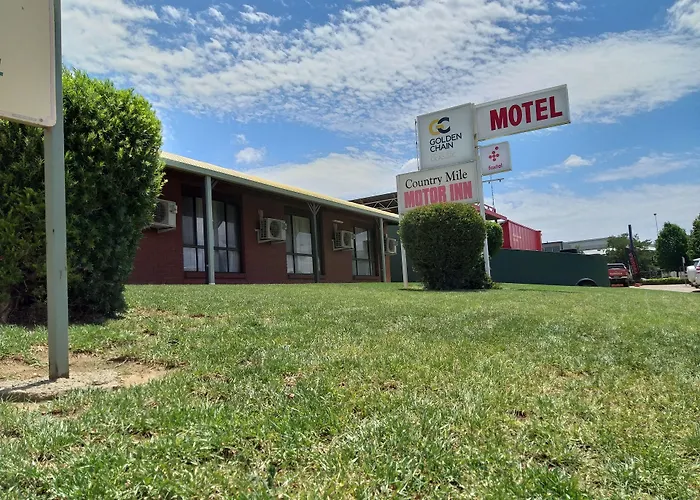 Country Mile Motor Inn