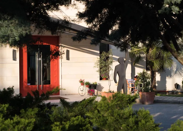 Aigai Hotel