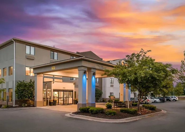 Comfort Suites Auburn Hills-Detroit