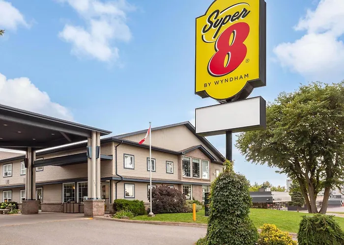 Super 8 By Wyndham Sault Ste Marie On