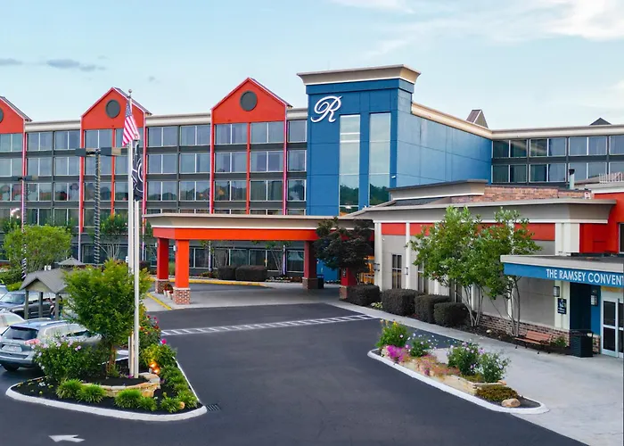 The Ramsey Hotel And Convention Center Pigeon Forge