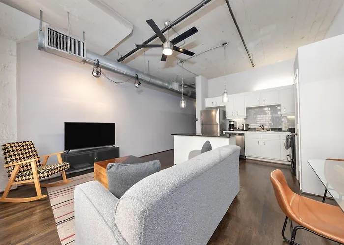 Reside Downtown, A Wyndham Residence