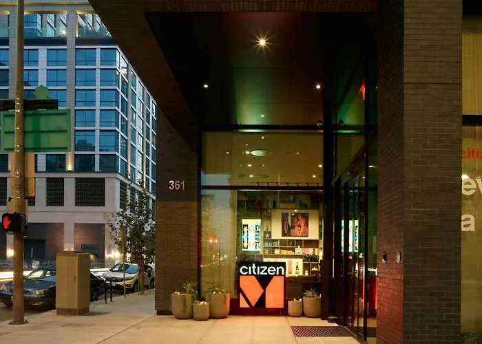 citizenM Los Angeles Downtown