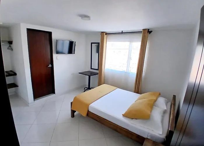 Hotel La Rueda Sr
