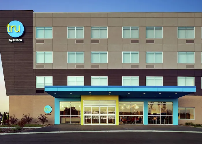 Tru By Hilton Milwaukee Brookfield