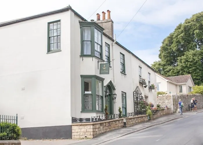 Lyme Townhouse