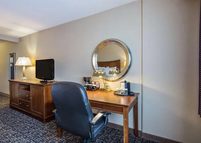 Cayuga Blu Hotel Ithaca