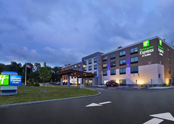 Holiday Inn Express & Suites - Painesville - Concord By Ihg