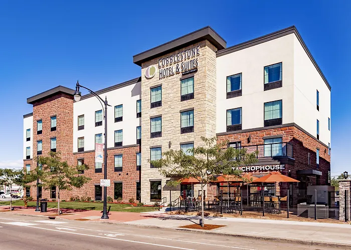 Cobblestone & Suites