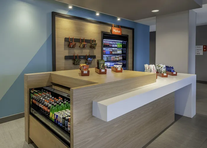 Avid s Milwaukee West - Waukesha By Ihg
