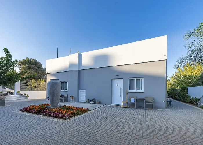Comfort Stay Athens Airport Hotel - Free Shuttle From And To The Airport