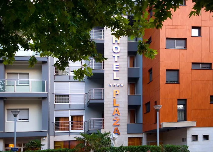 Hotel Plaza