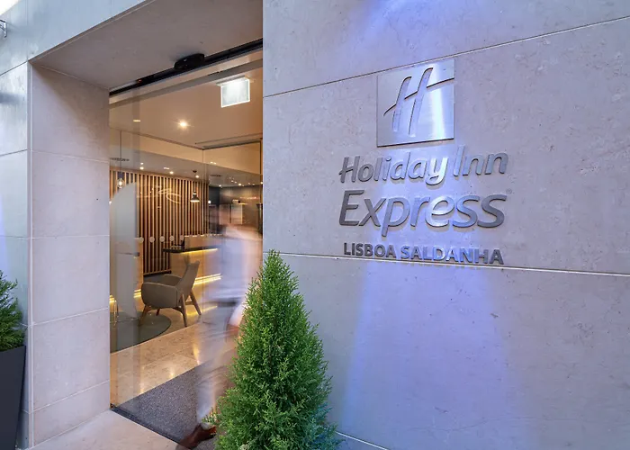Holiday Inn Express - - Plaza Saldanha By Ihg