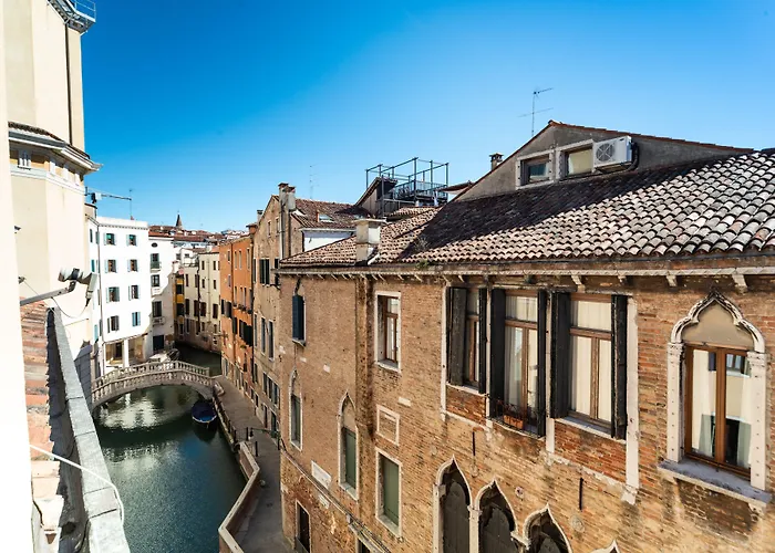 Domus Superior
