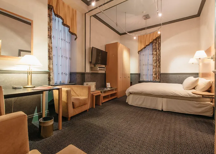 Regency Hotel