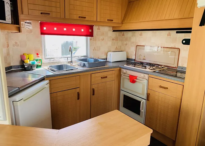 Fantasy Island Caravan Park: Seaside Getaway in Ingoldmells