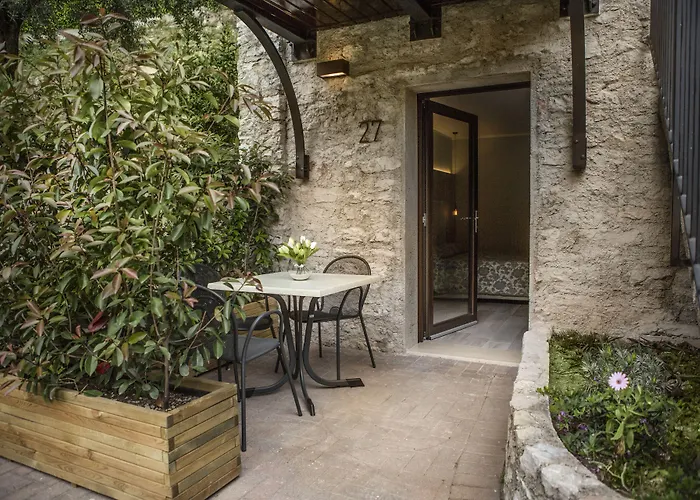 Hotel Livia Gargnano