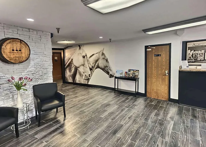 Super 8 By Wyndham Georgetown Hotel