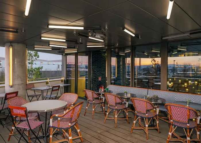 Eklo Hotels Lyon Vénissieux
