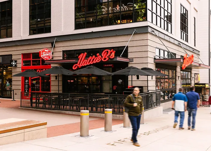 Boulevard Stays Downtown