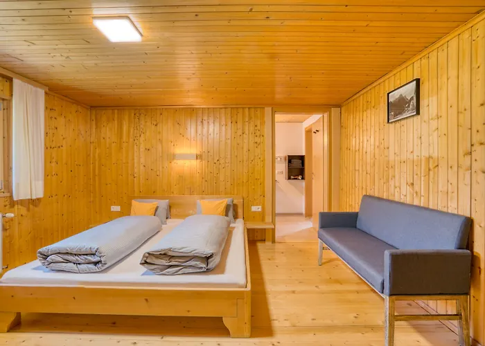 Aparthotel Hus24 Schröcken